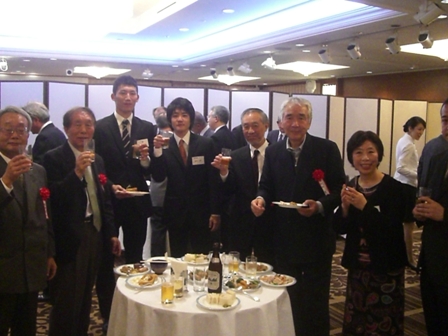 武生郷友会の様子