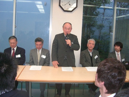 新寮生代表挨拶