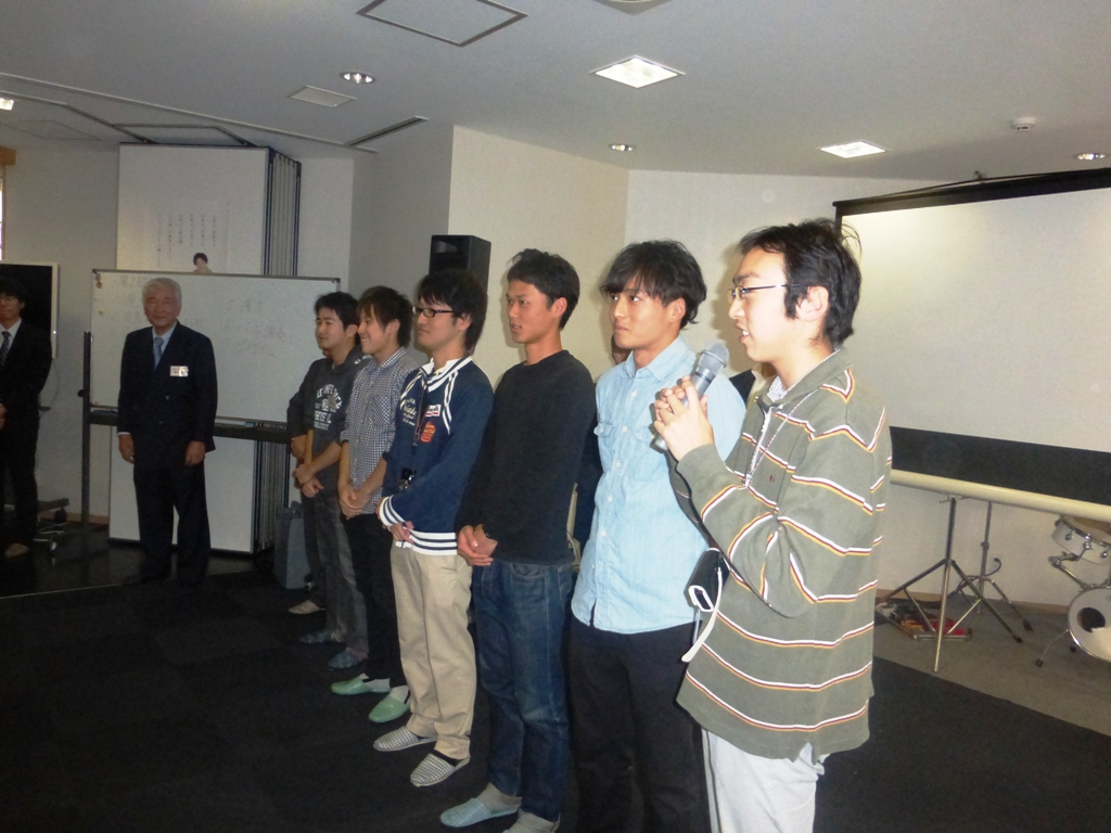 やまがた学生寮芋煮会の様子4