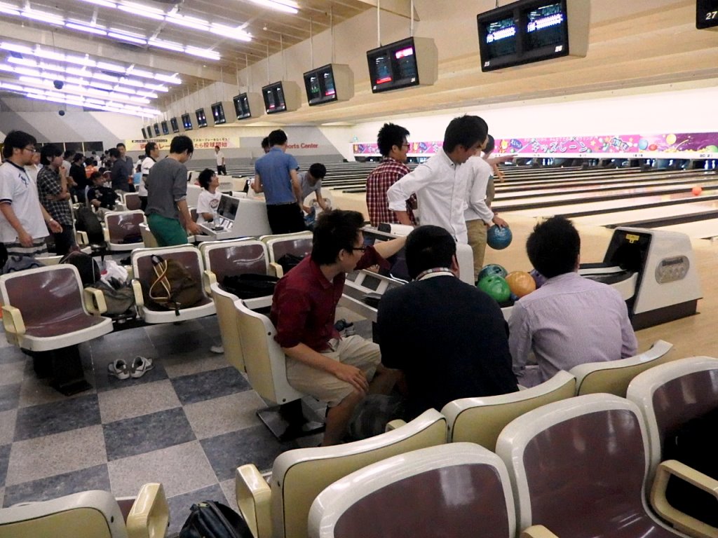 ボーリング大会の様子2