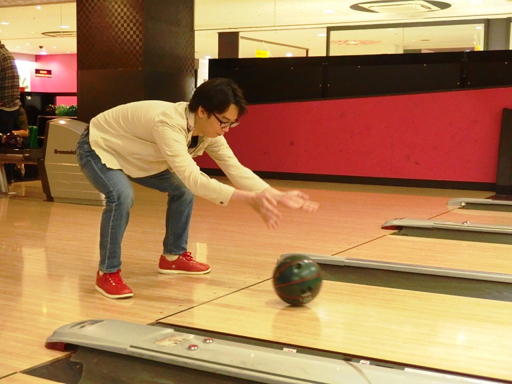 ストライクを狙う寮生